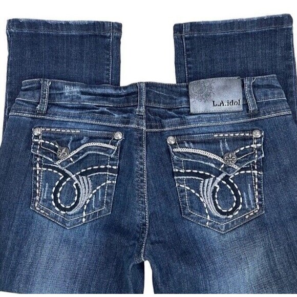 L.A. Idol Capri Jeans Dark Wash Distressed Flap Pockets Juniors 11 Waist 32 - Picture 1 of 12